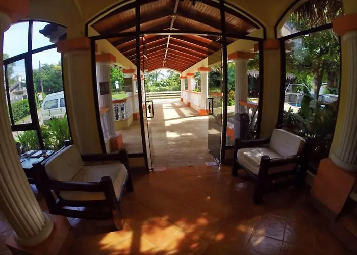 Esperanza Hotel *